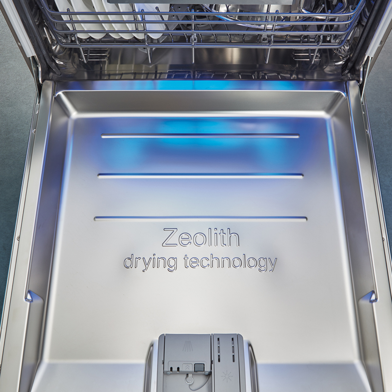 Zeolith Trocknen – Für glänzende Spülergebnisse bei E-U-B Elektrotechnik Uli Bär in Kastl